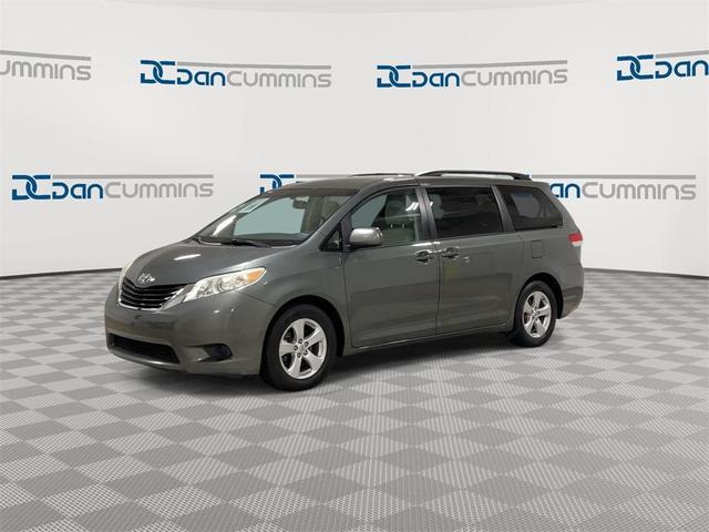 2014 toyota sienna le