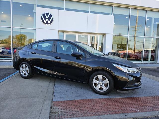 2018 chevrolet cruze ls