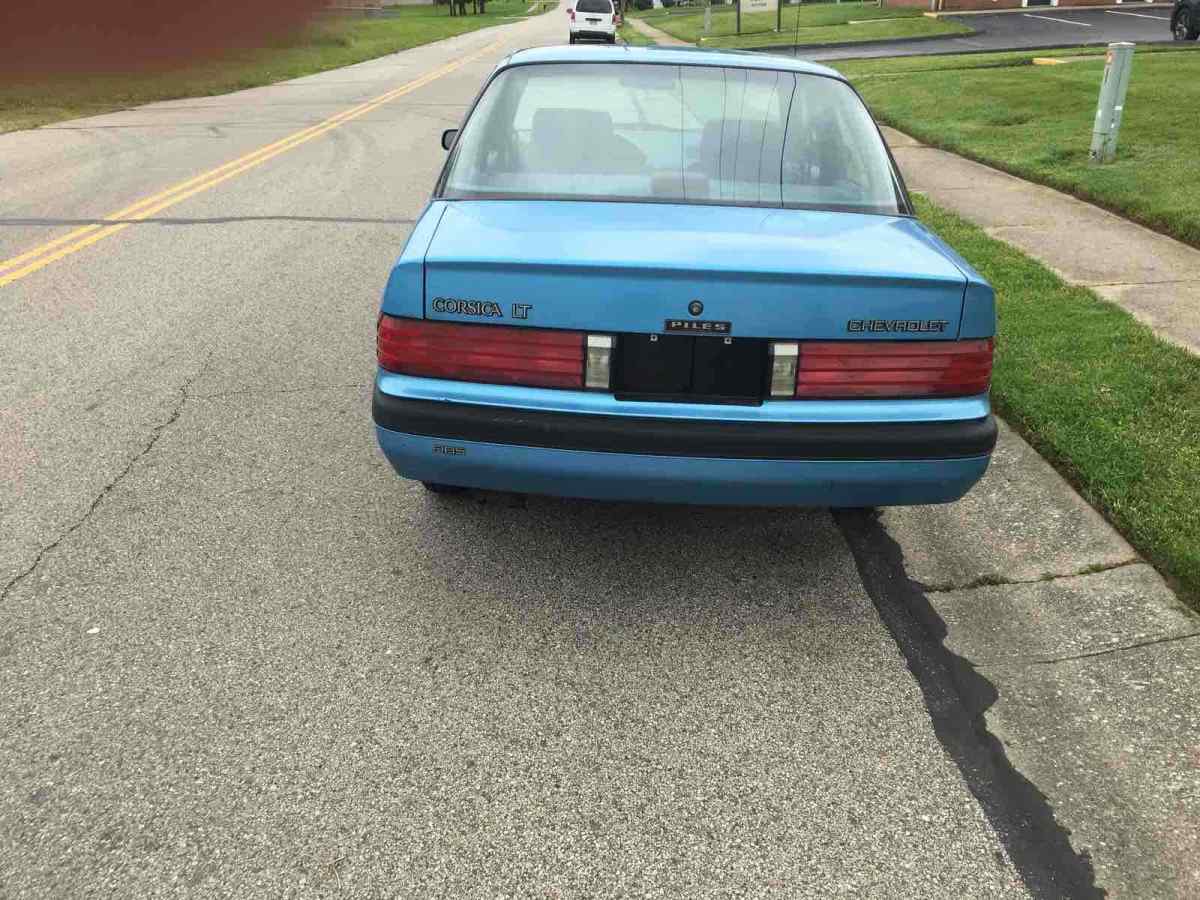 1993 chevrolet corsica sedan blue fwd automatic lt
