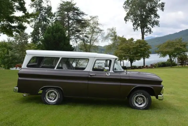 1961 chevrolet suburban a/c 305 v8 700r4,3.08 rear