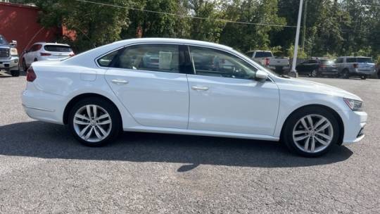 2018 volkswagen passat 2.0t se
