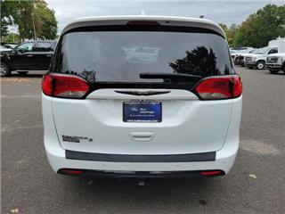 2020 Chrysler Pacifica touring