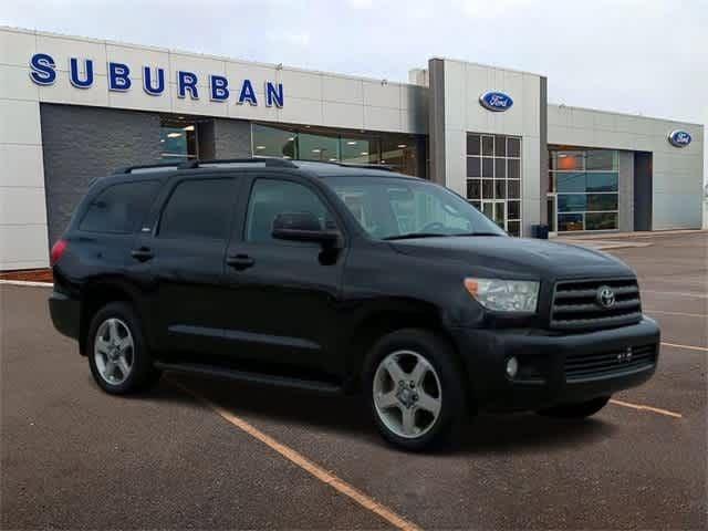 2015 toyota sequoia sr5 in sterling heights, michigan