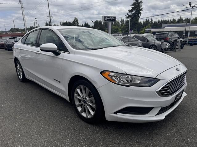 2017 ford fusion hybrid se