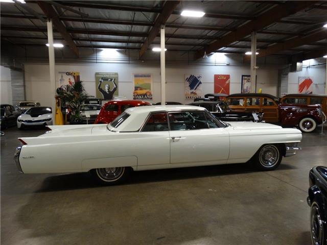 1964 cadillac coupe de ville 26,807 miles white cp 429ci v8