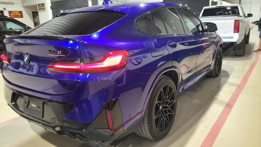 2022 bmw x4 m base