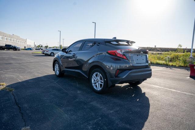 2021 toyota c-hr le