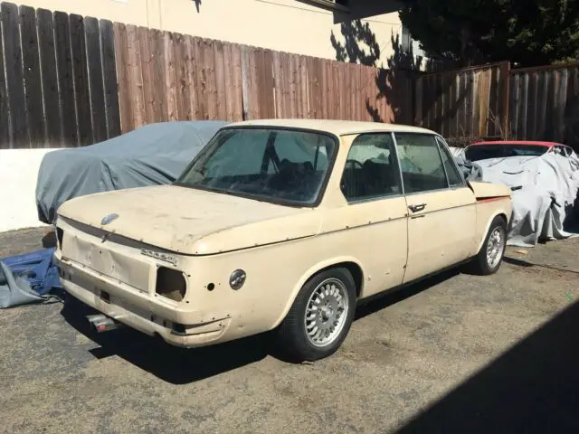 1974 bmw 2002tii project needs assembly and restoration