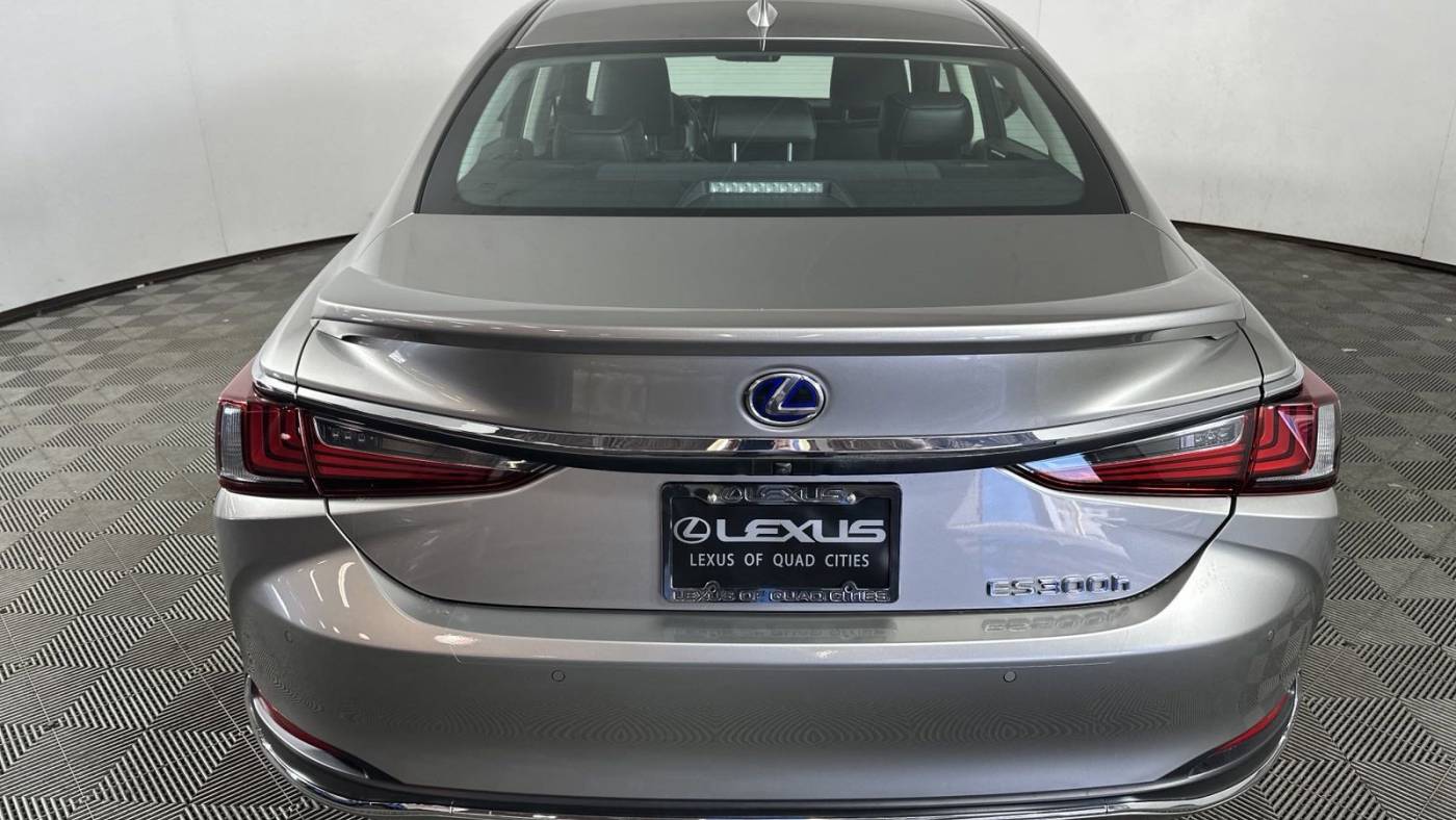 2020 lexus es 300h luxury