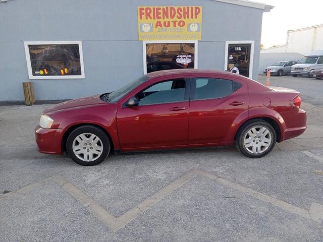 2014 dodge avenger se