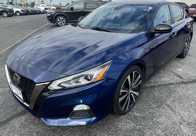 2022 nissan altima sr fwd