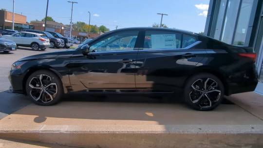 2024 Nissan Altima