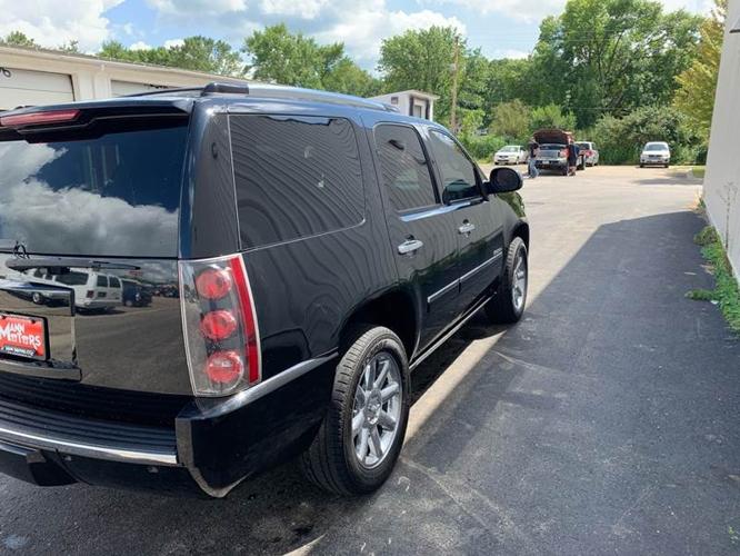 used 2009 gmc yukon awd denali albert lea, mn 56007 for sale in albert lea, minnesota