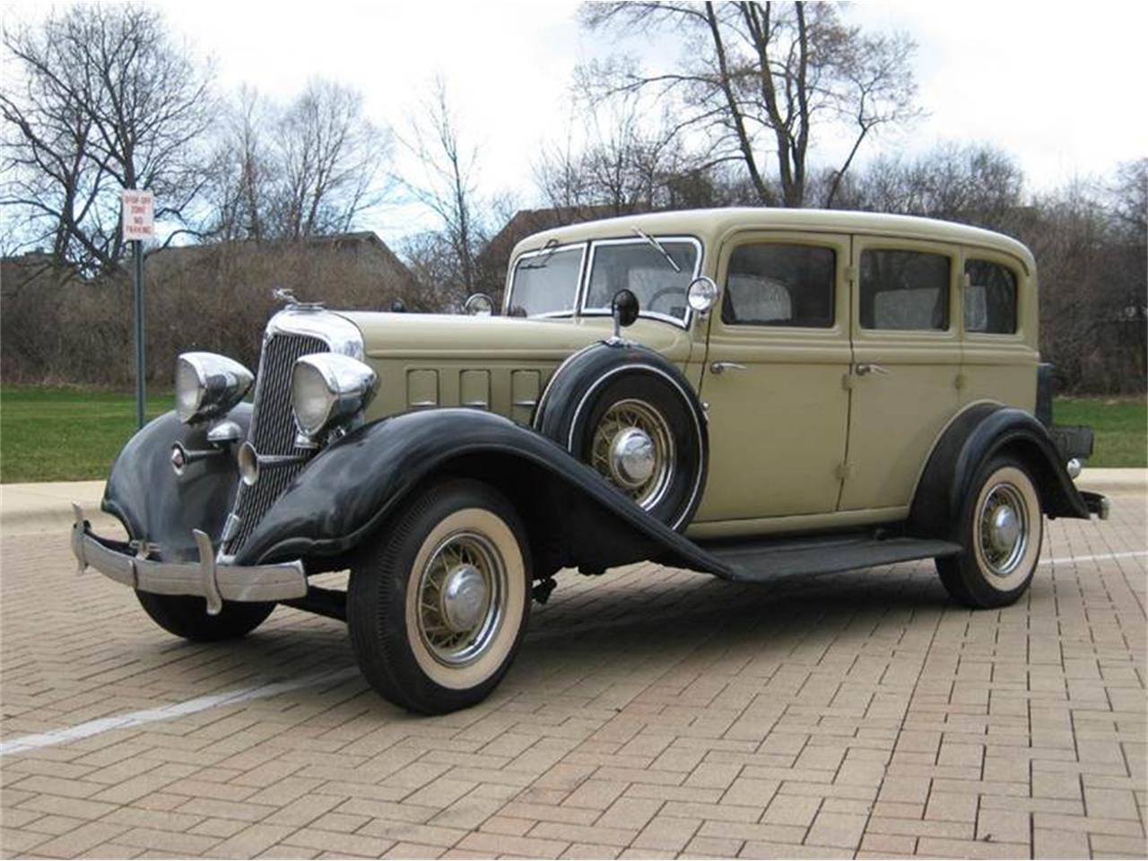 1933 chrysler imperial