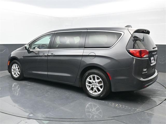 2020 chrysler pacifica touring