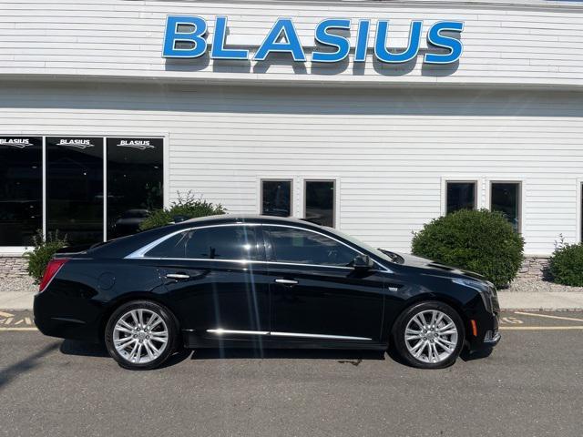 2018 cadillac xts luxury