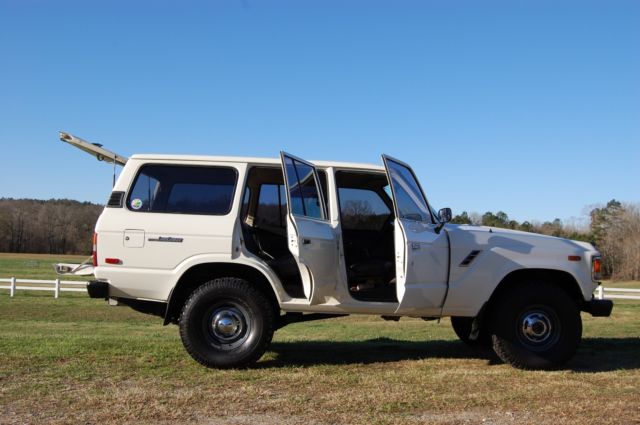 1986 toyota land cruiser fj60 fully restored with h55 5 speed fully restored!