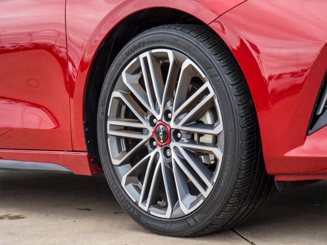 2022 kia forte gt