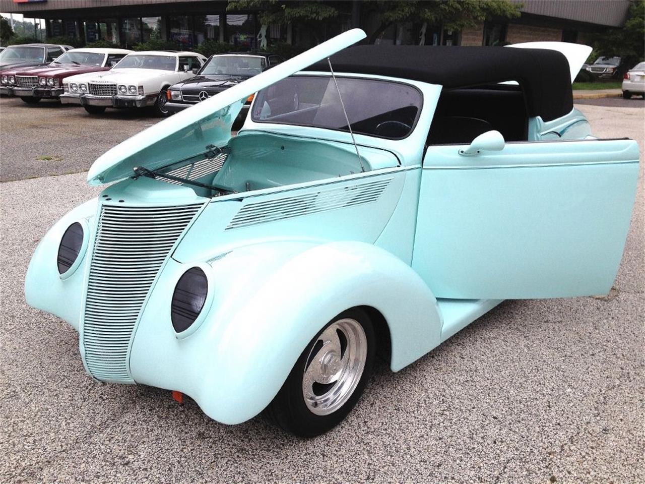 1937 ford 3-window coupe
