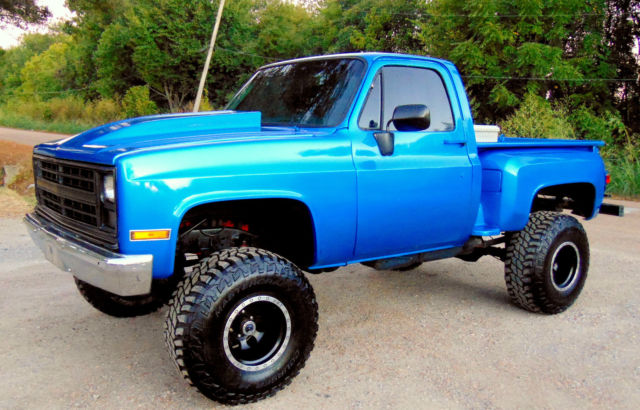 1984 chevy 4x4 truck new paint motor 6" suspension lift step side cheyenne k15