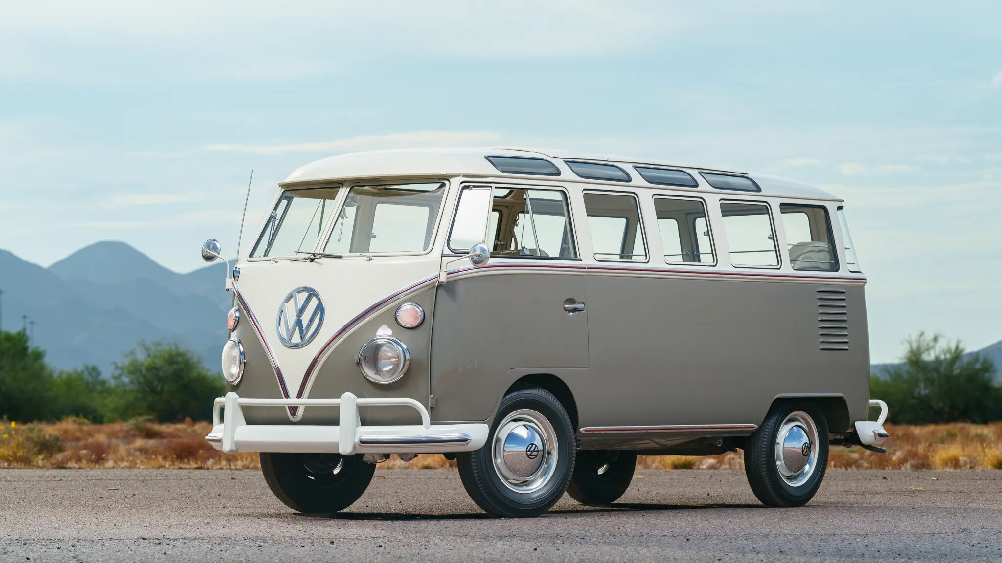volkswagen type 2 deluxe