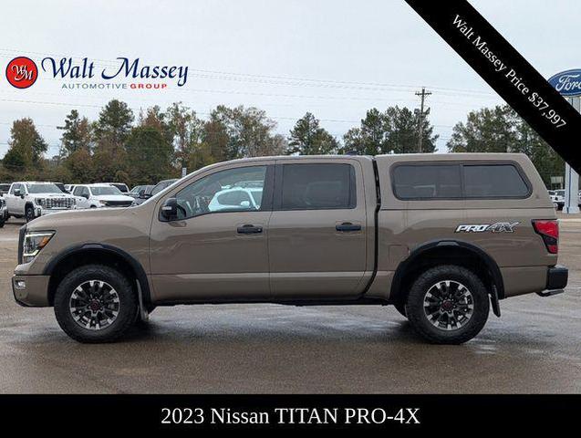 2023 nissan titan r mulliner