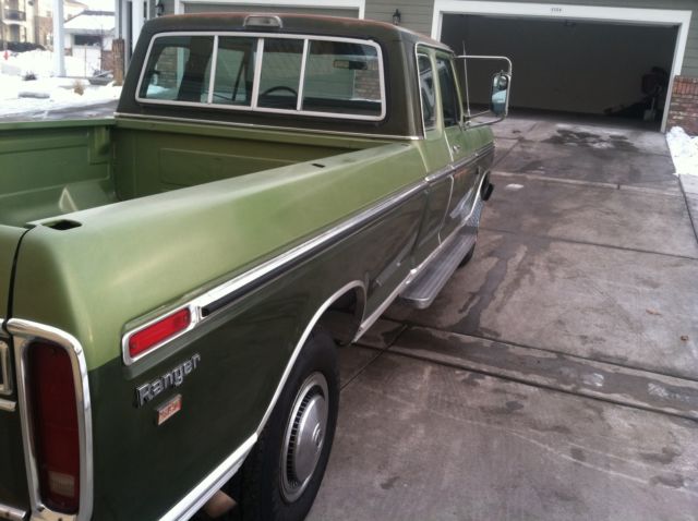 25,000 miles 1973 1974 1975 1976 1977 ford f-250 extra cab 2wd camper spacial !!
