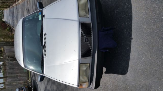 volvo 940 wagon (not a 240 - just listed with them)