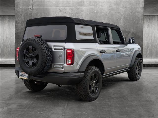 2022 ford bronco black diamond