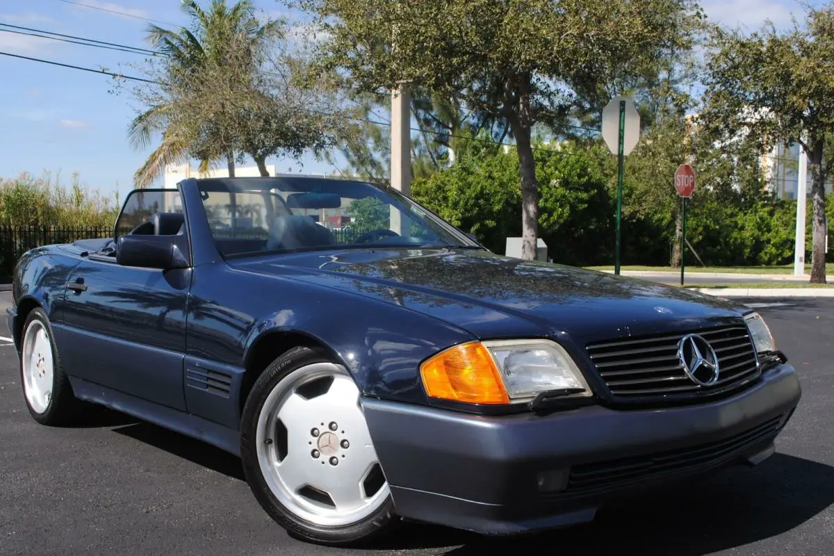 1991 mercedes 300sl convertible, hard & soft top, 2 previous owners, no reserve