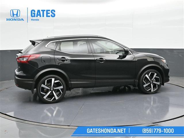 2022 nissan rogue sport sl