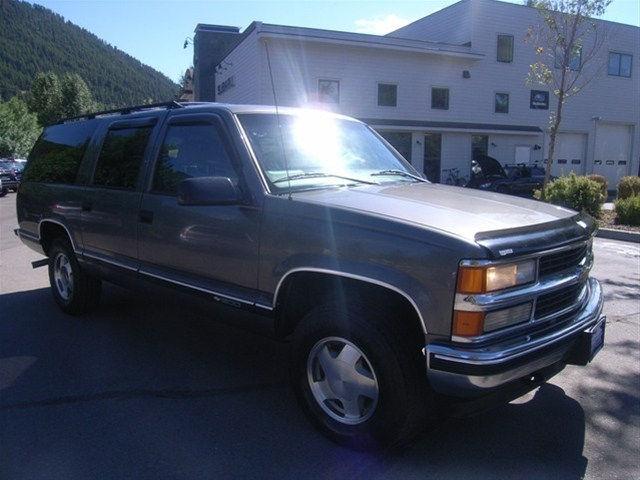 1999 chevrolet suburban lt for sale in jackson, wyoming
