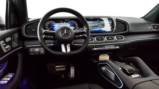2025 Mercedes-Benz GLS