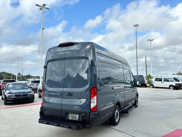 2019 ford transit-250 base