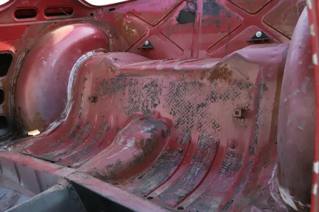 volvo p1800 body shell