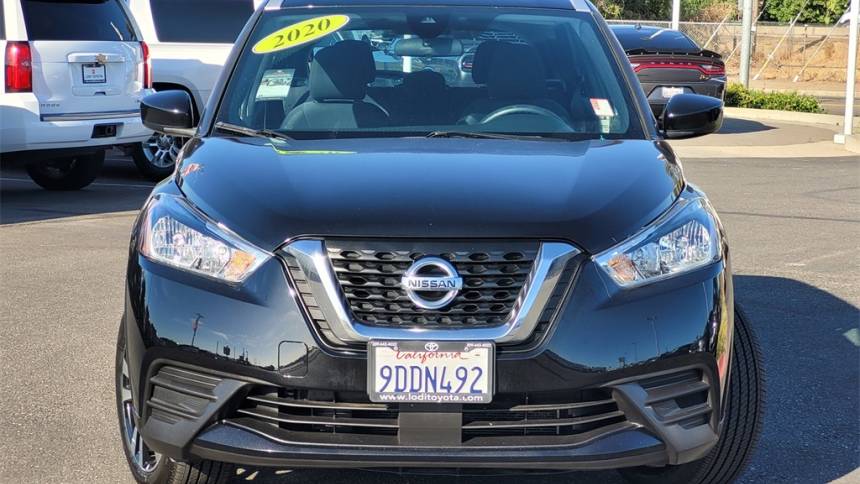 2020 nissan kicks sv
