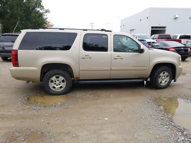 2007 chevrolet suburban ls 1500 ls 1500 4dr suv 4wd for sale in northfield, new hampshire
