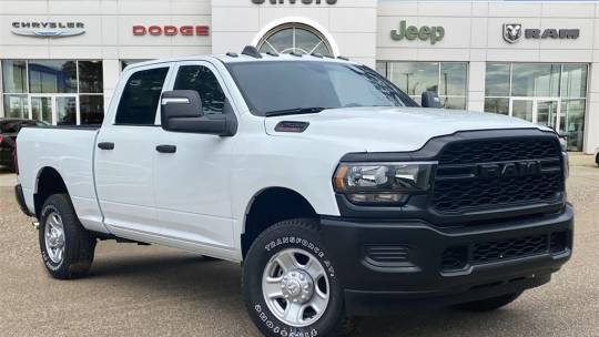 new 2024 ram 2500 tradesman crew cab 6'4" box 4wd