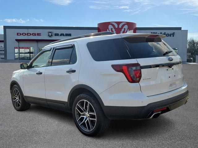 2017 ford explorer sport