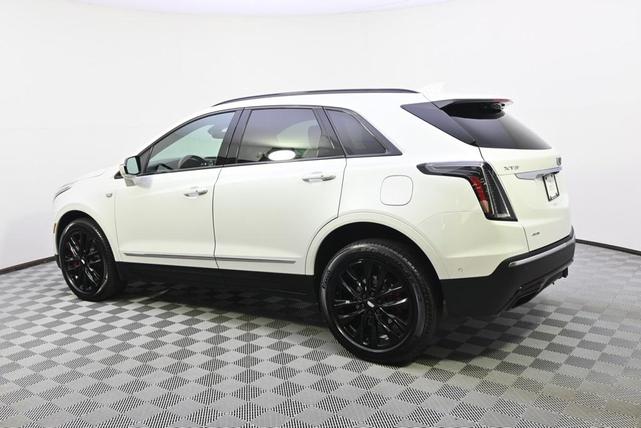 2022 cadillac xt5 sport
