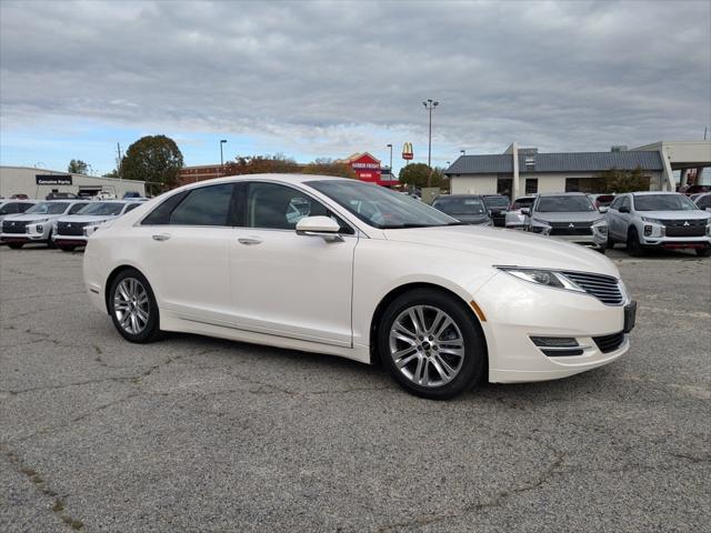 2013 lincoln mkz base