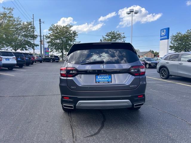 2024 honda pilot touring 8-passenger