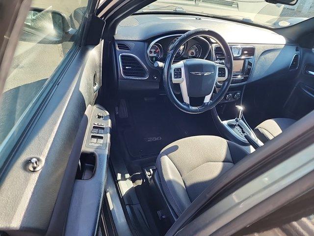 2012 chrysler 200 touring