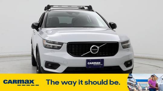 2021 Volvo XC40