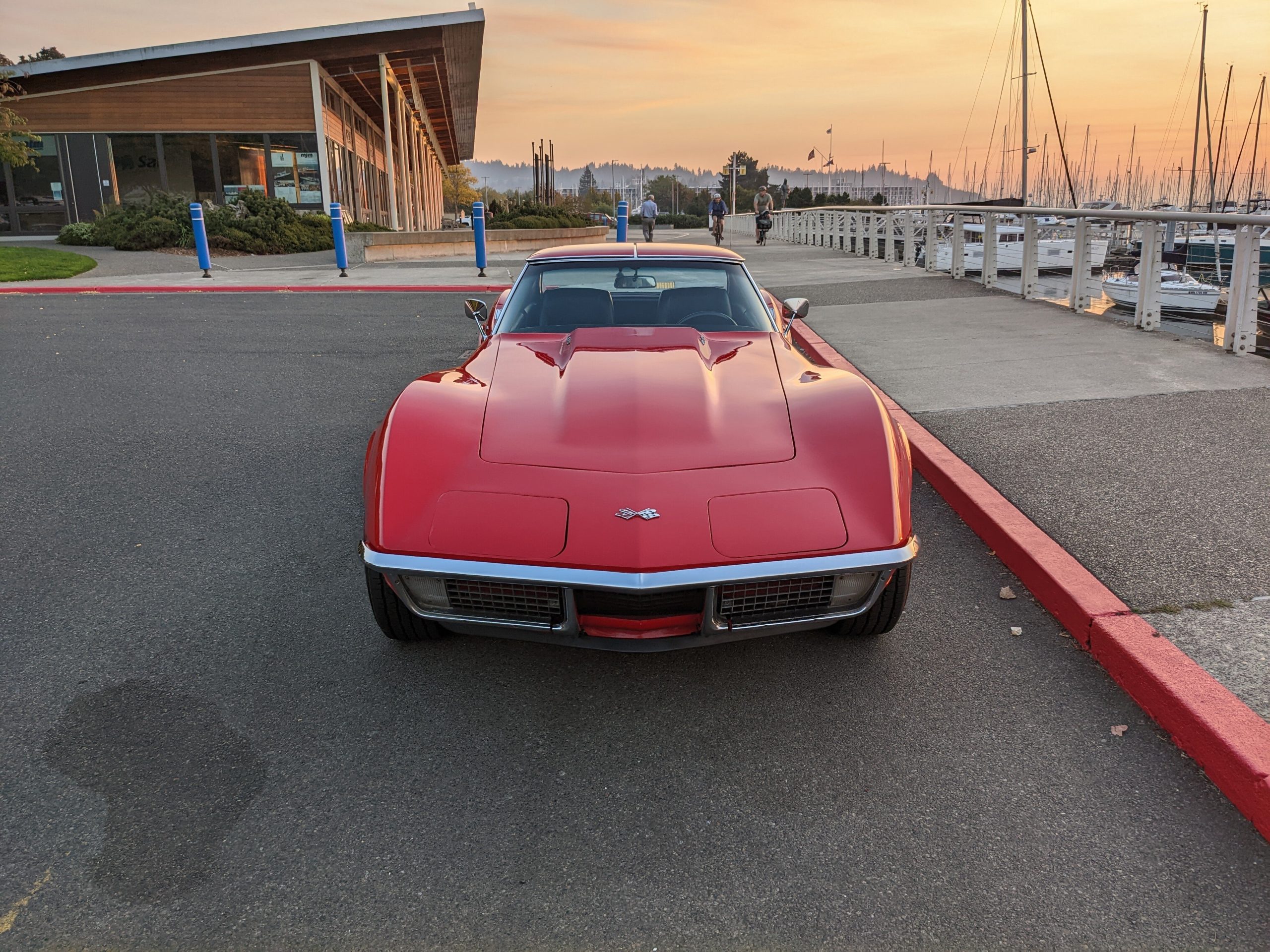 1971 chevrolet corvette coupe
