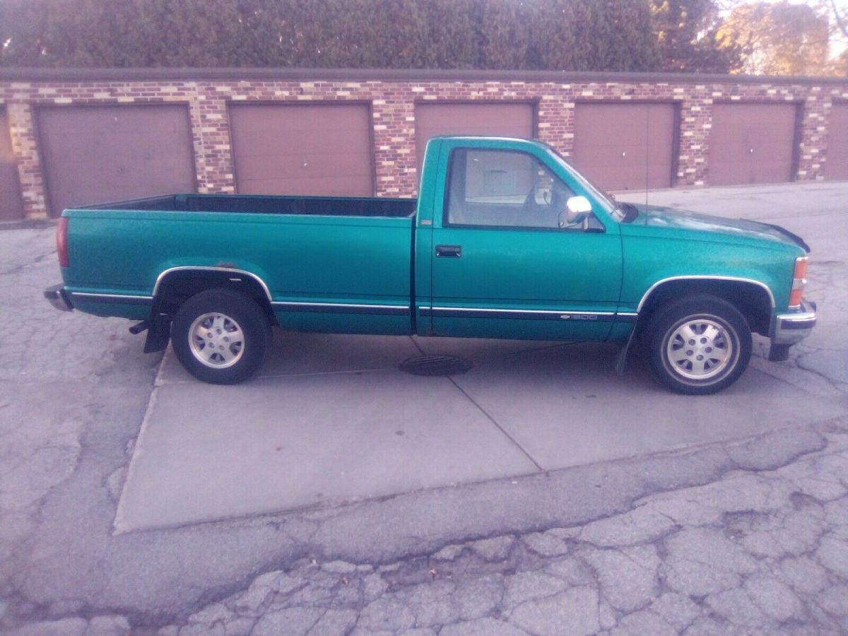 1994 chevrolet silverado 1500 pickup green rwd automatic silverado