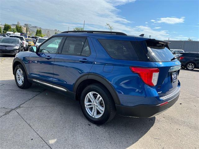 2021 ford explorer xlt