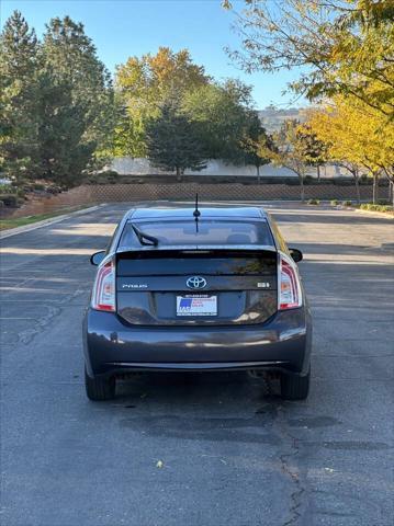 2013 toyota prius three