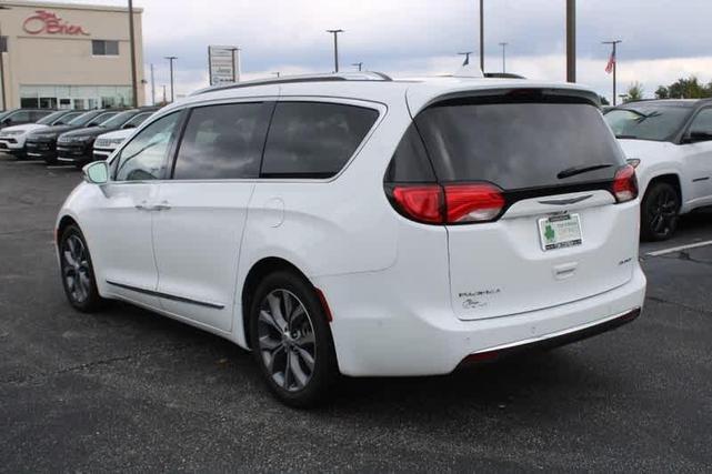 2020 chrysler pacifica limited