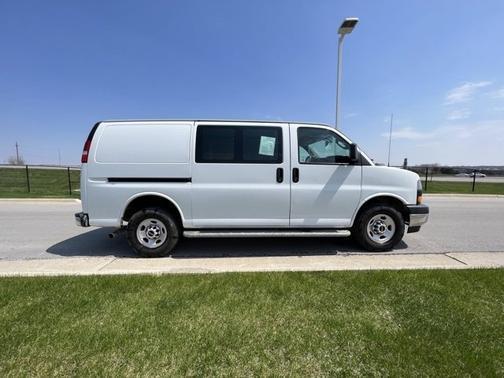 2018 gmc savana 2500 in saint louis, missouri
